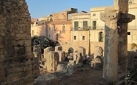 Corallia Apartment